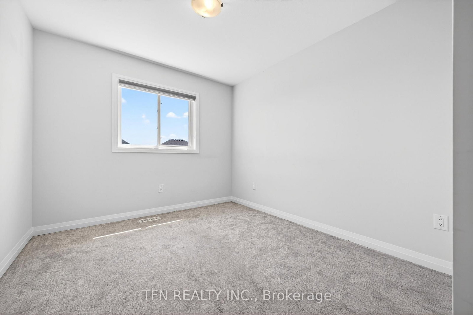 245 Bur Oak Drive • Thorold, ON photo 36