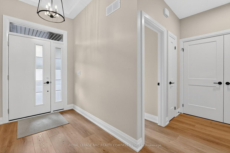 1 SAPPHIRE Lane