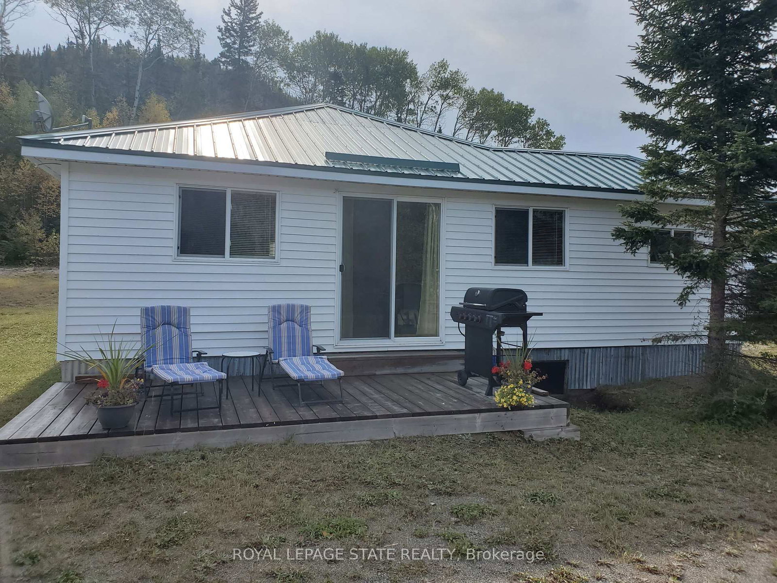 464 #11 Highway • Greenstone, ON photo 1