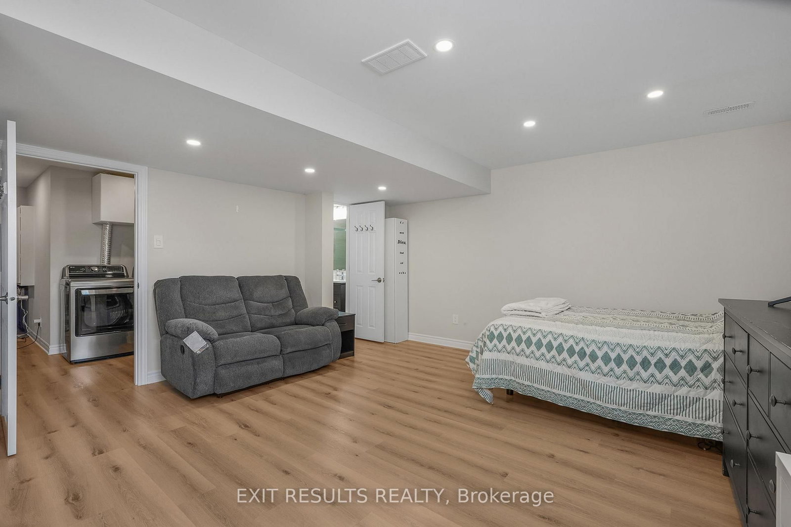 2609 RAYMOND Street • Clarence-Rockland, ON photo 25