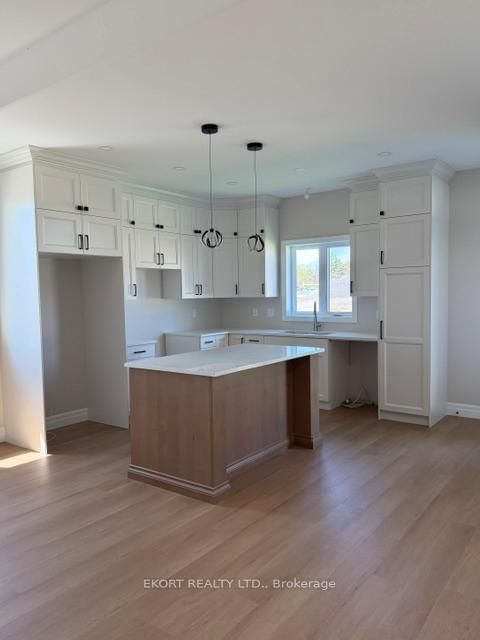 1 Matheos Crescent