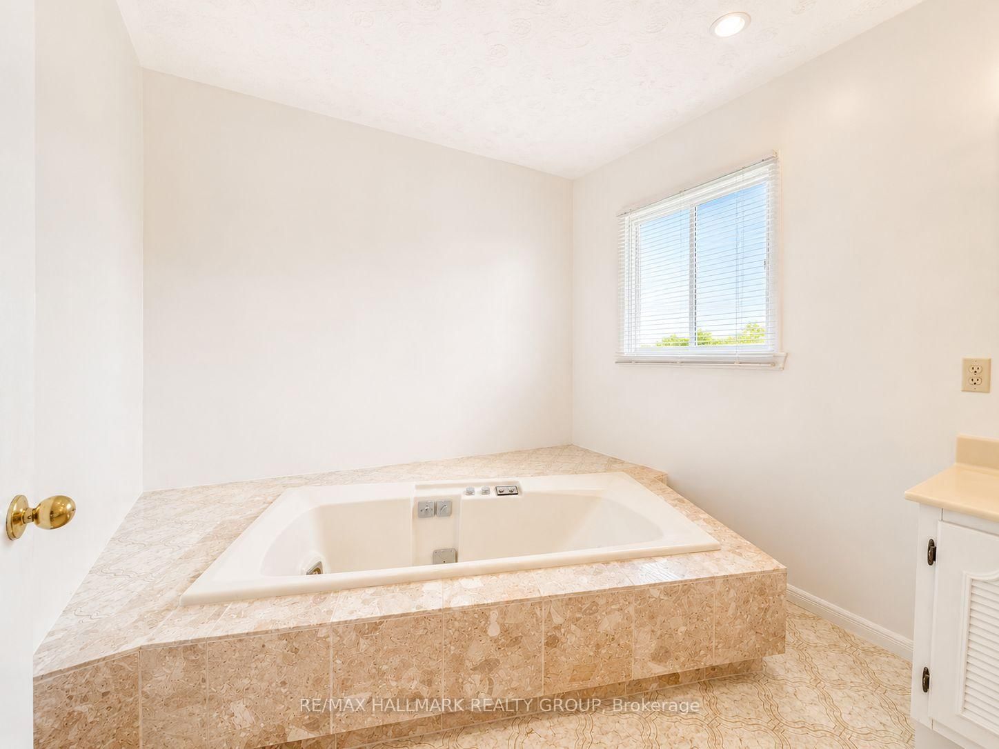 591 Laurin Street • Hawkesbury, ON photo 21