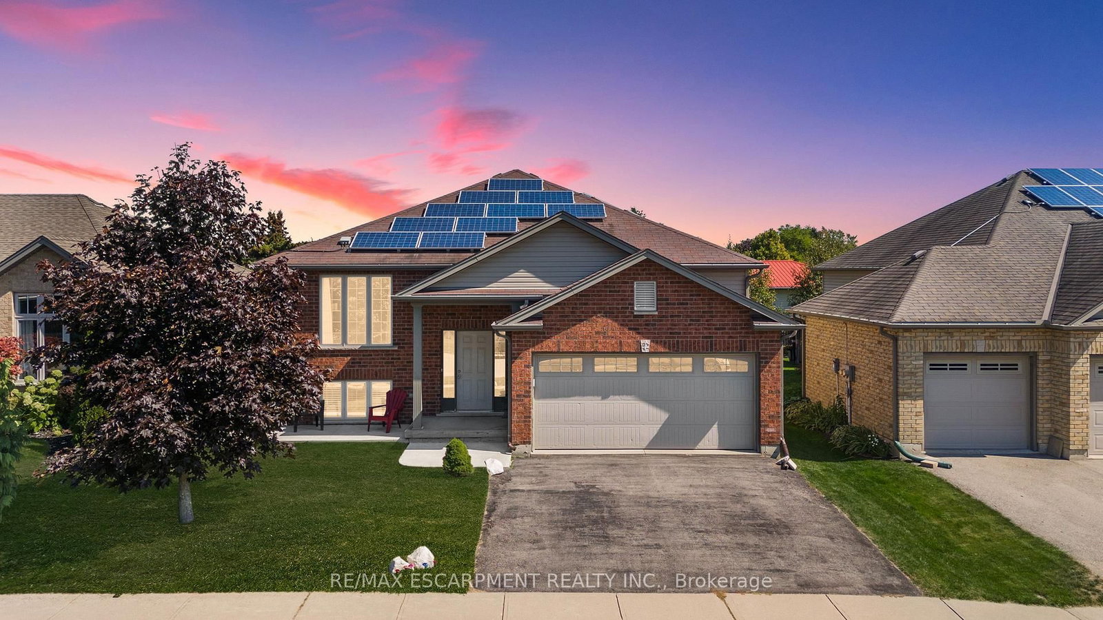 92 White Water Drive • Norfolk, ON photo 1