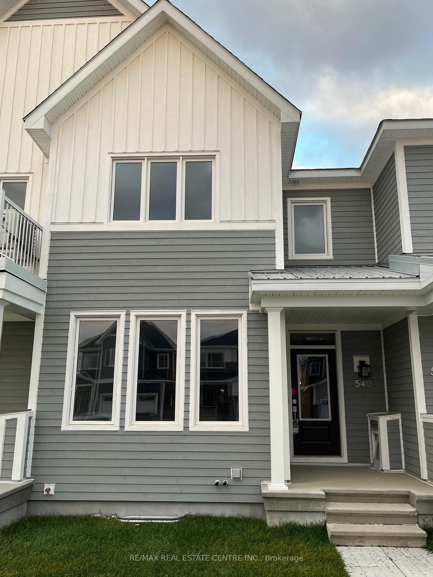 540 Oldenburg Avenue • Richmond, ON photo 1