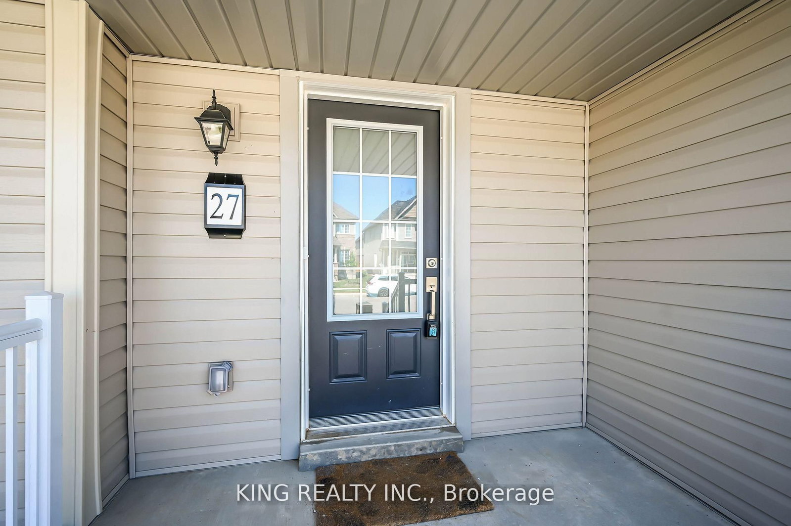 27 Cooke Avenue — photo 3