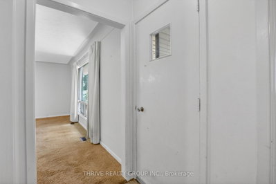 65 Tewksbury Crescent — photo 3