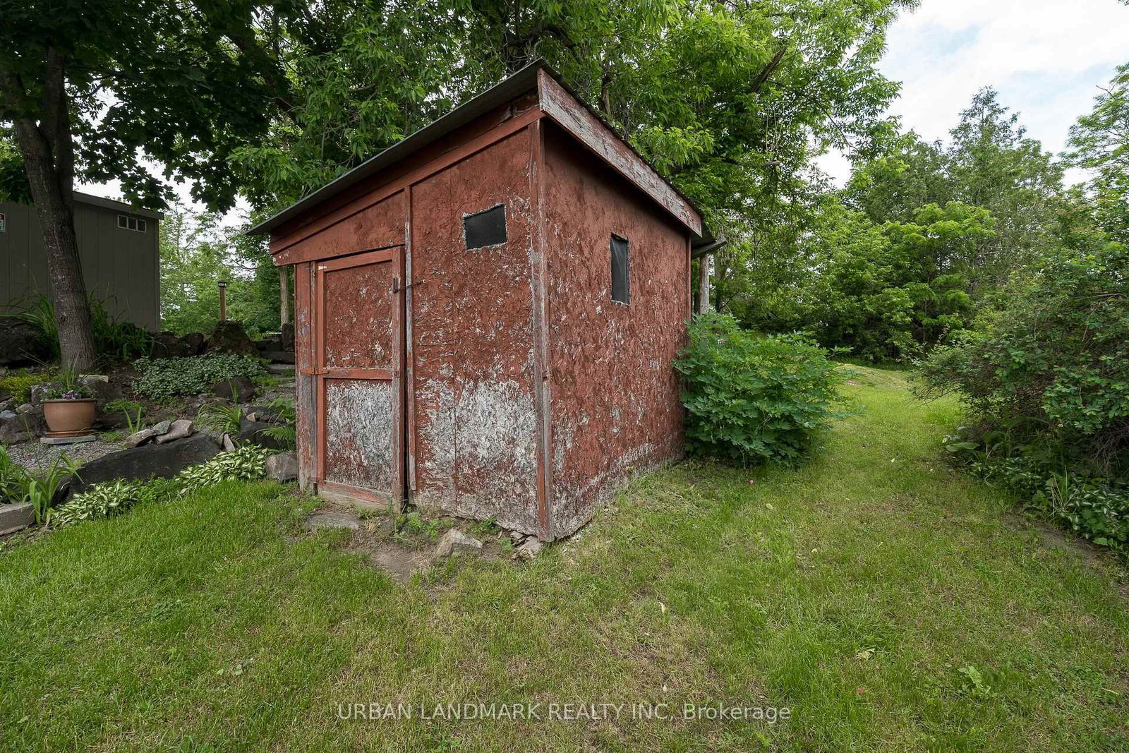 136 St Lawrence Street • Madoc, ON photo 28