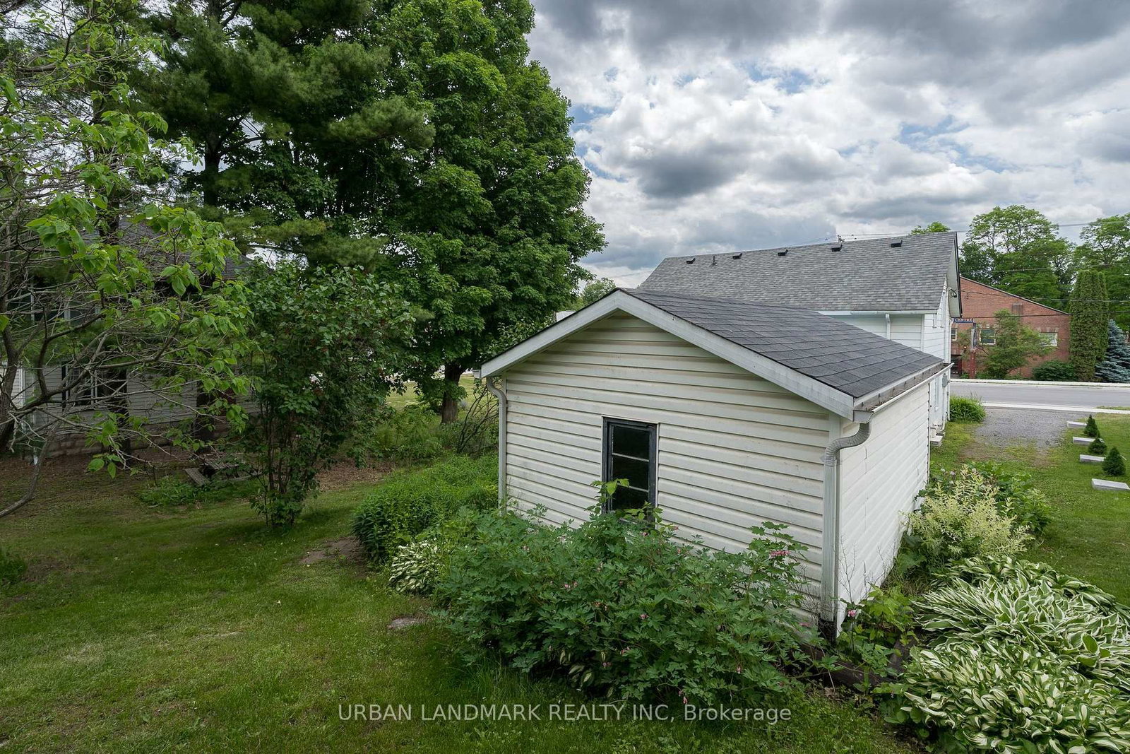 136 St Lawrence Street • Madoc, ON photo 29