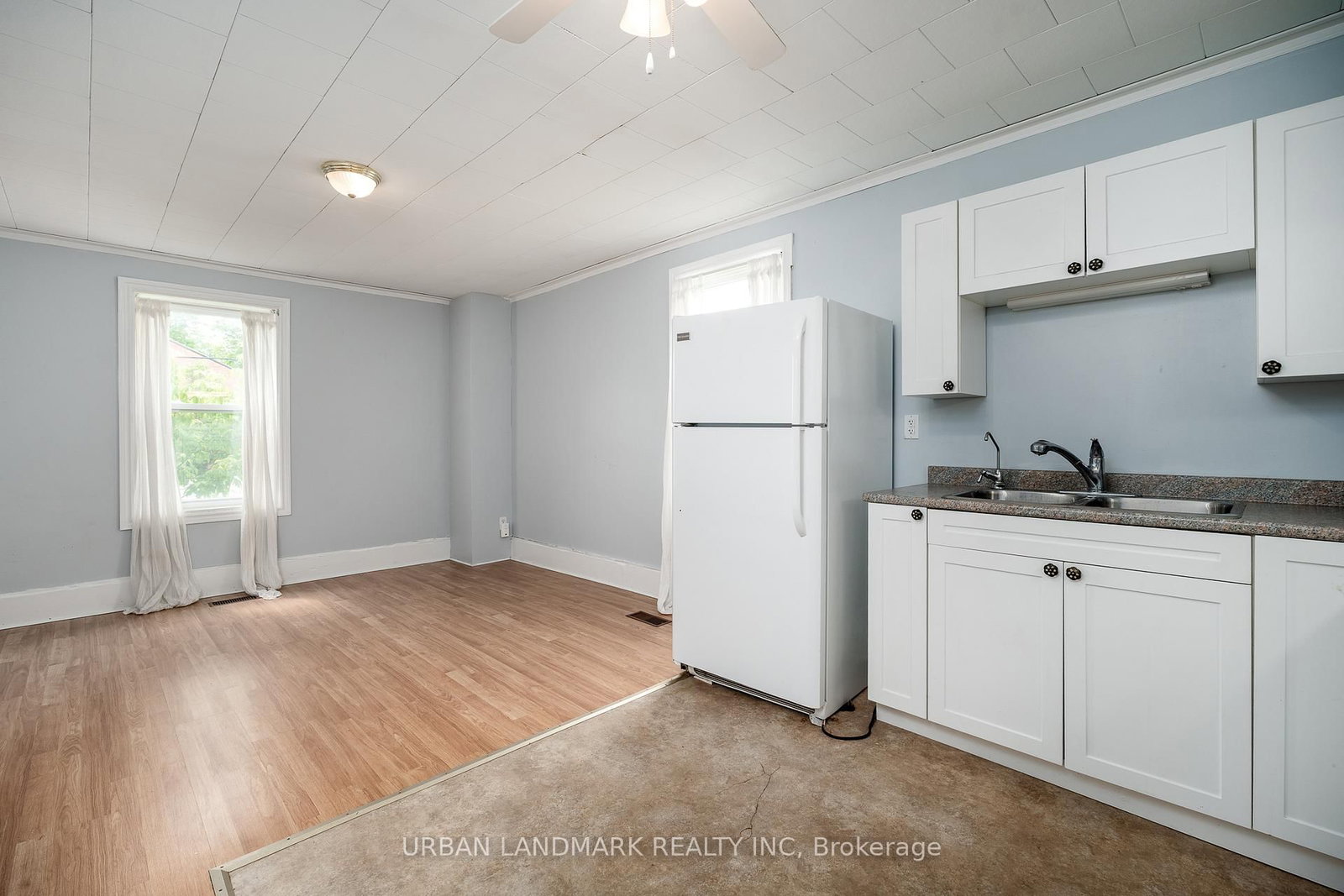 136 St Lawrence Street • Madoc, ON photo 8