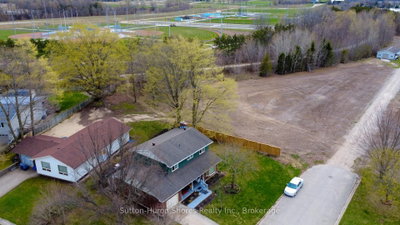 341 Wellington Street — photo 2