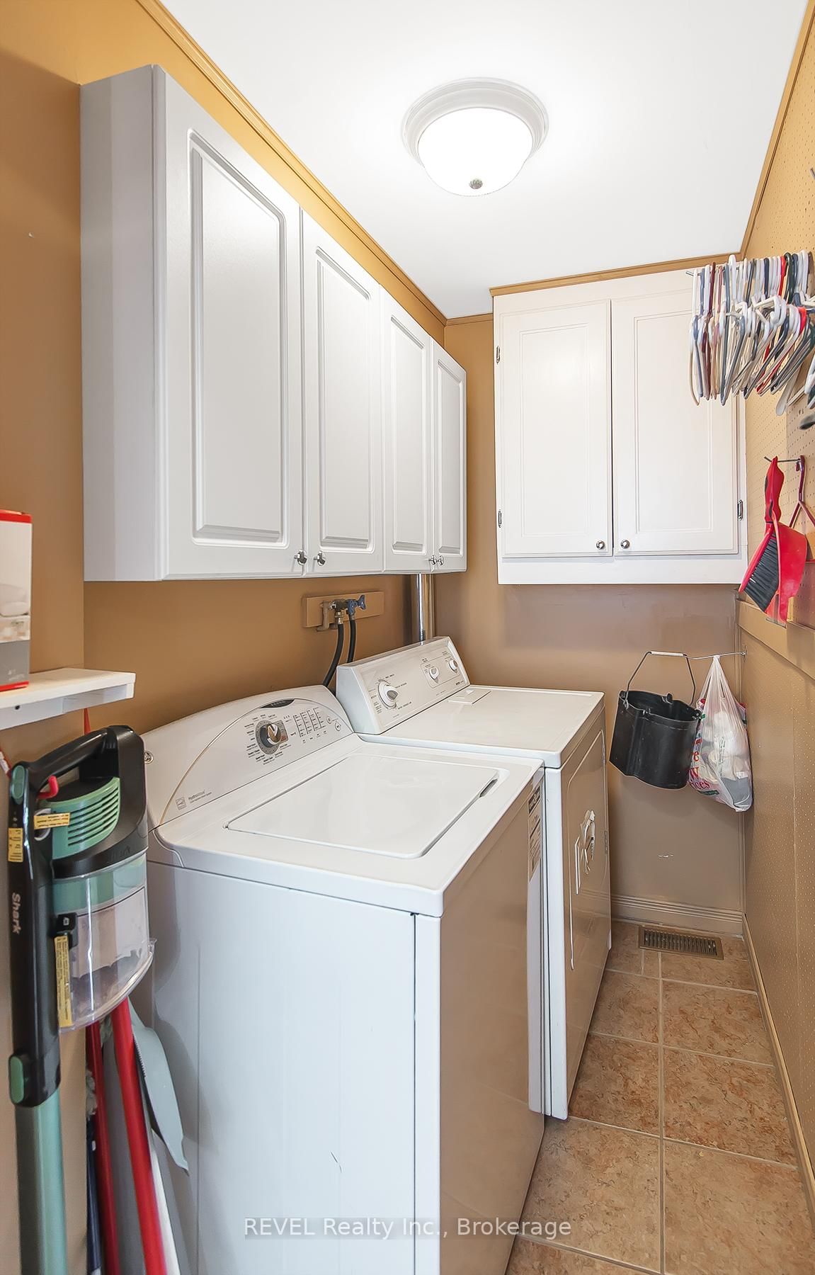 373 Hennepin Avenue • Welland, ON photo 13