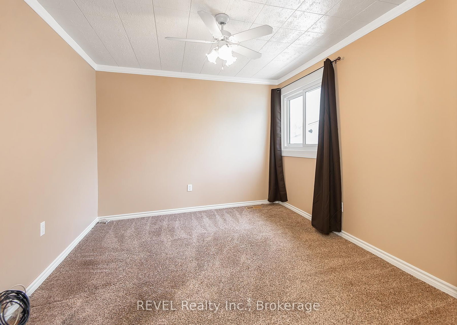 373 Hennepin Avenue • Welland, ON photo 14