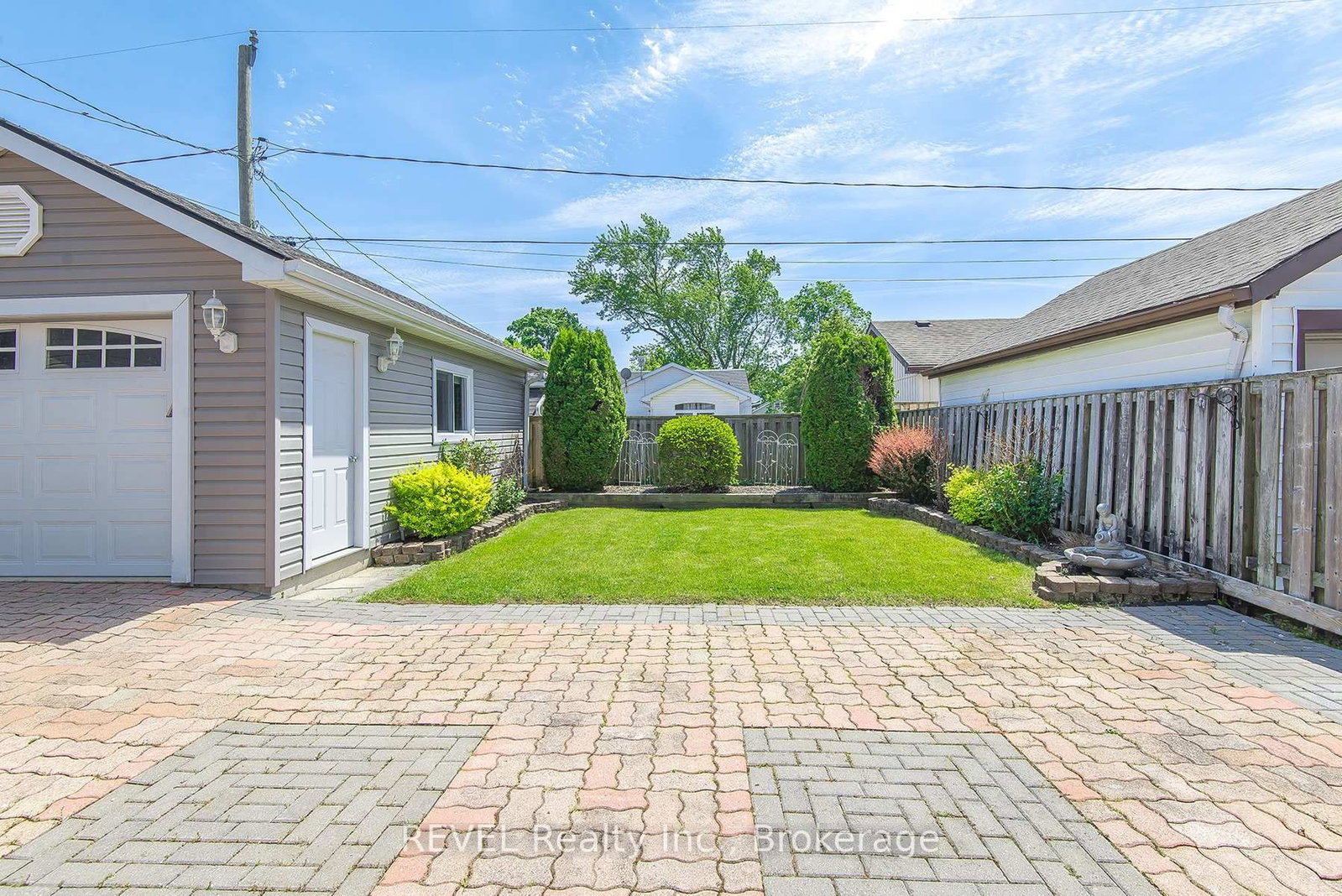 373 Hennepin Avenue • Welland, ON photo 36