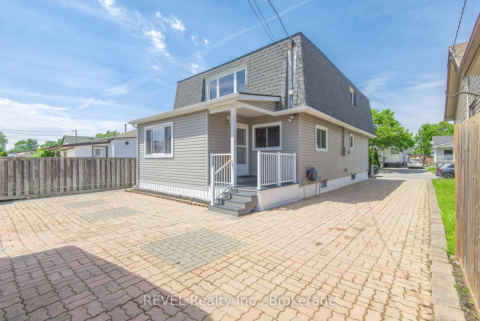 373 Hennepin Avenue • Welland, ON photo 4