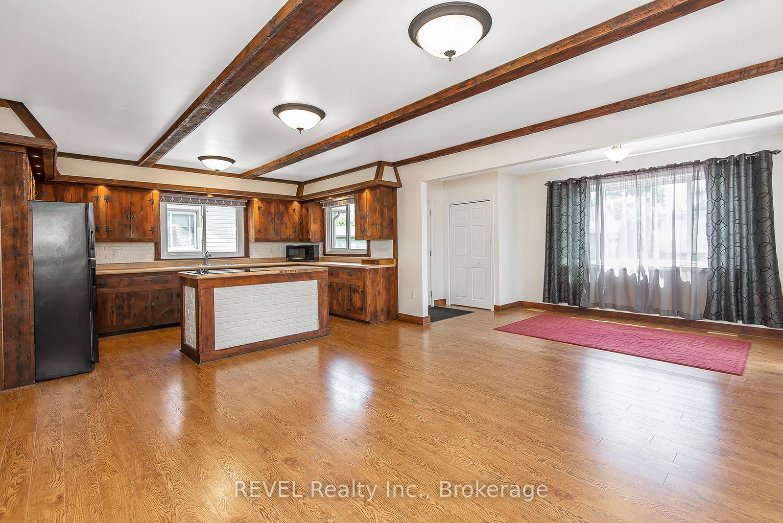 373 Hennepin Avenue • Welland, ON photo 6