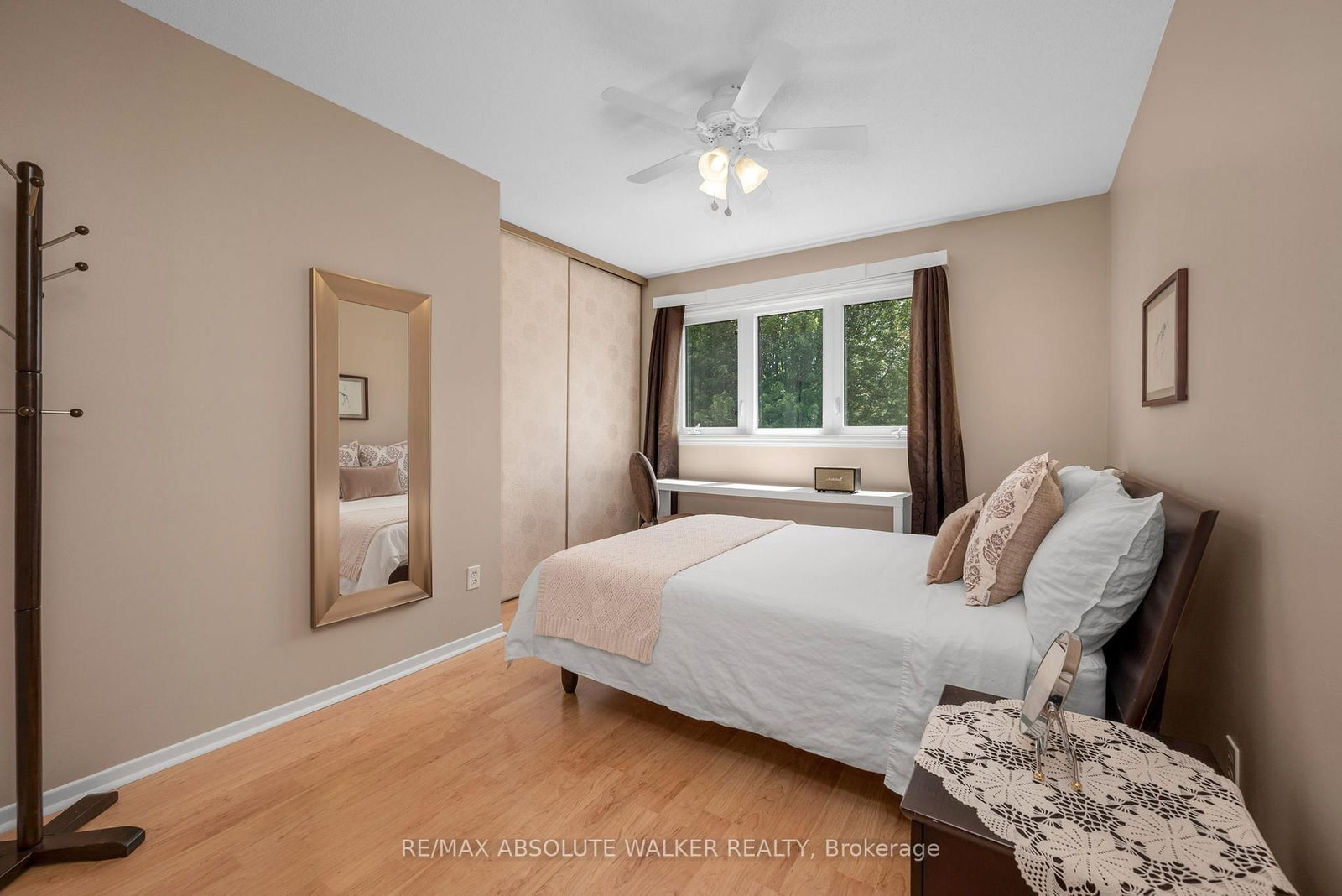 14 Inwood Drive • Ottawa, ON photo 20