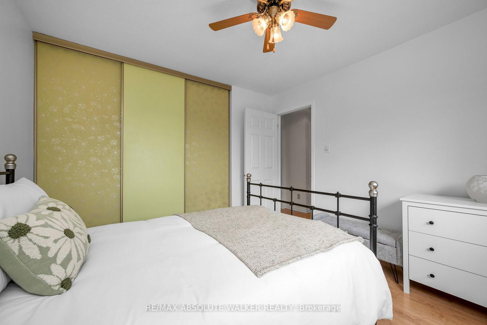 14 Inwood Drive • Ottawa, ON photo 23