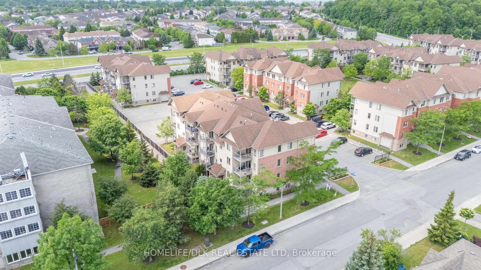 510 Stonefield Private • #2 • Ottawa, ON photo 26