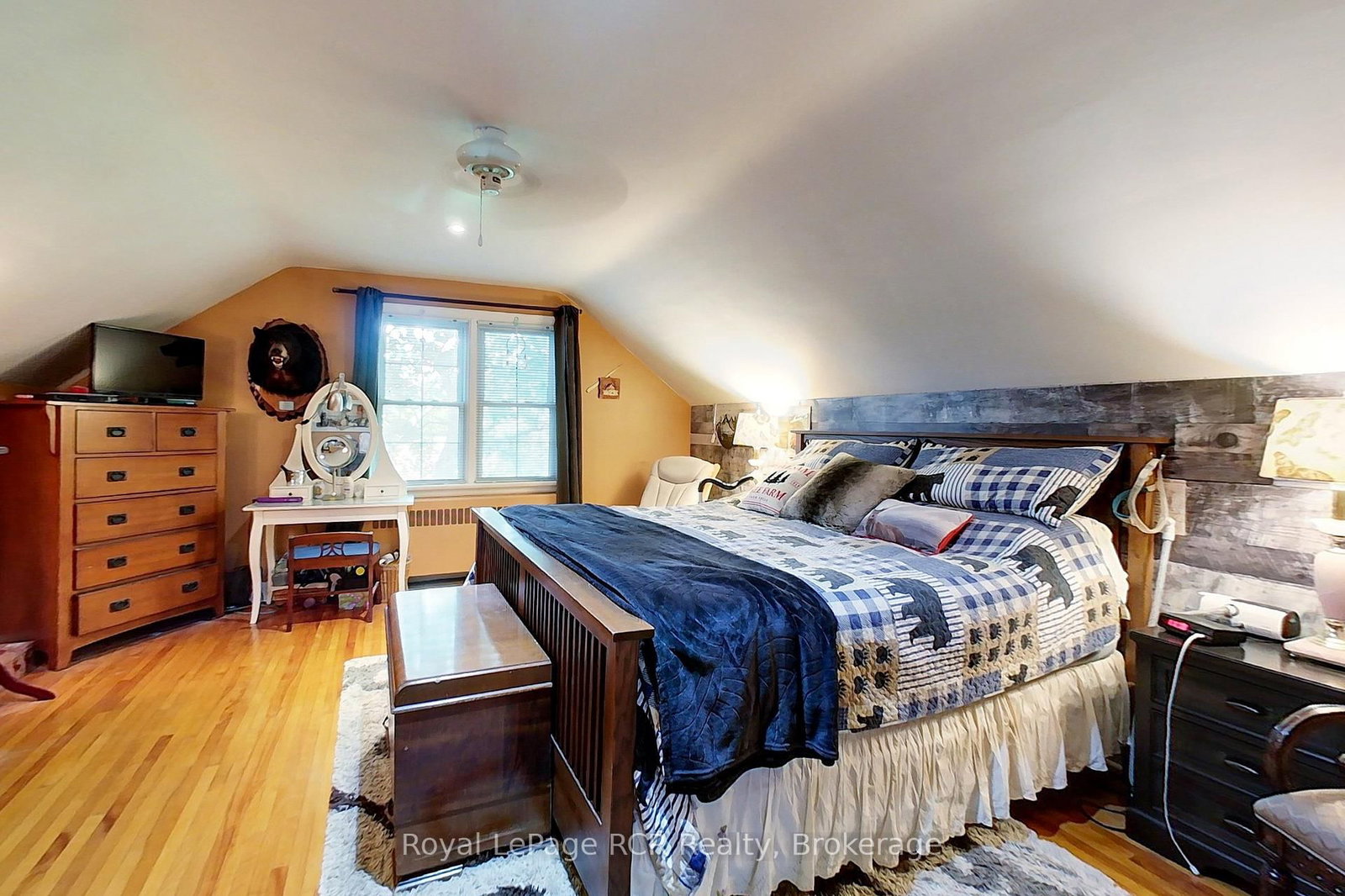 1053 Highway 9 • South Bruce, ON photo 17