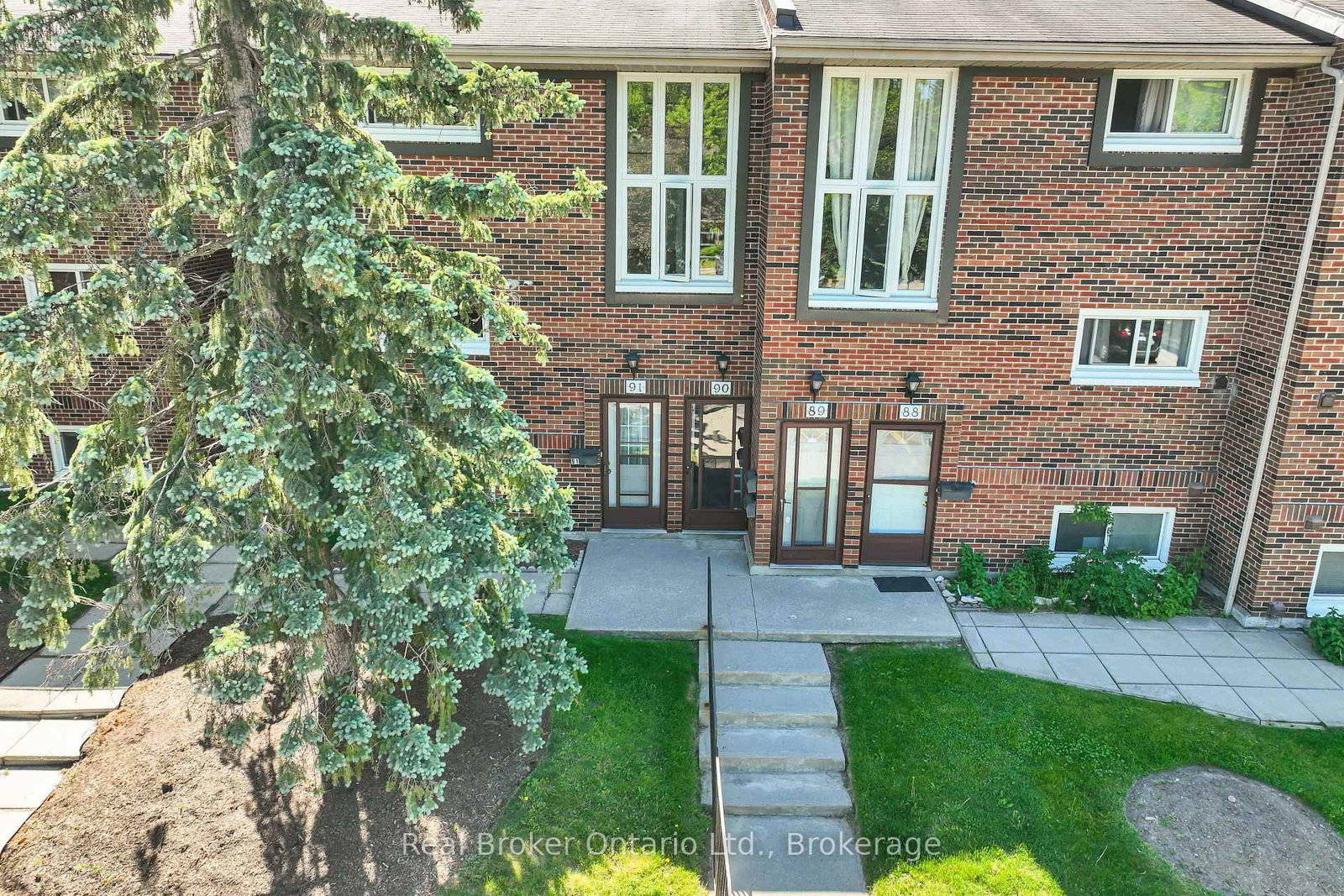 49 Rhonda Road • #90 • Guelph, ON photo 4