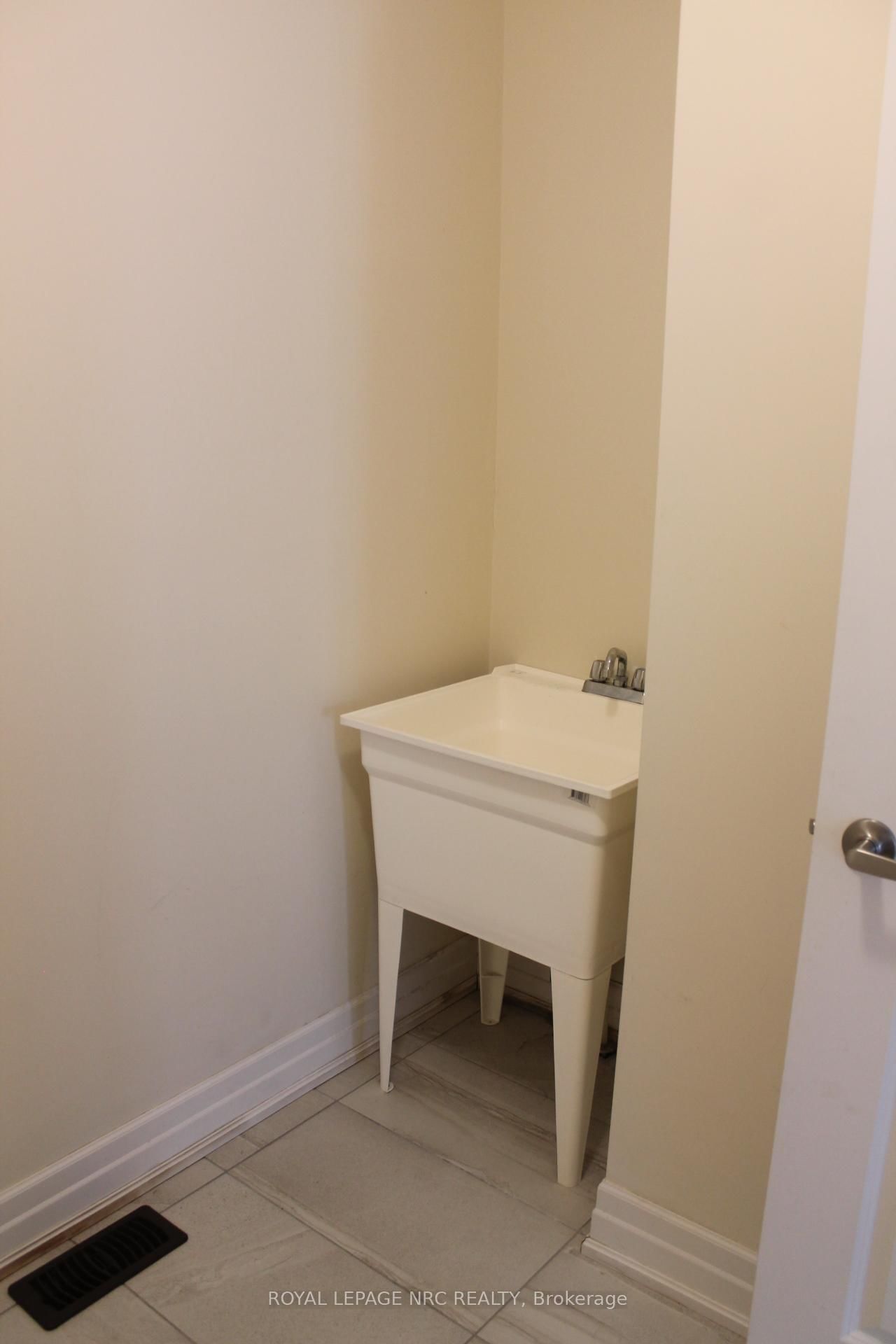 9397 Tallgrass Avenue • Niagara Falls, ON photo 33