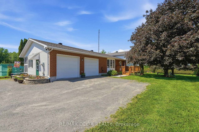 1051 Aberdeen Road W