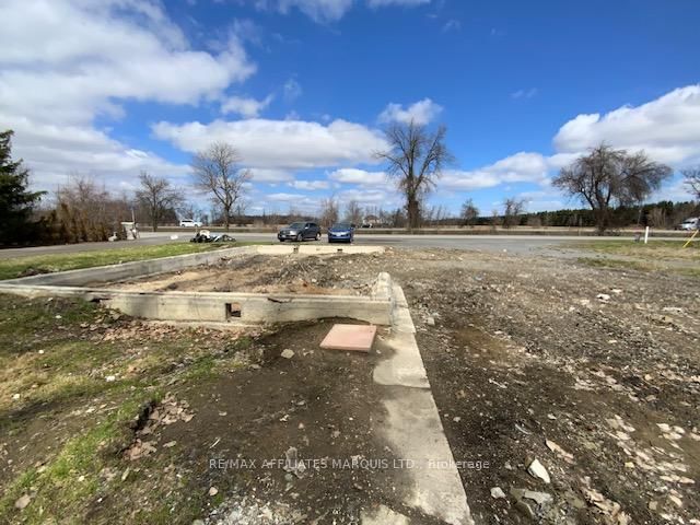20918 South Service Road