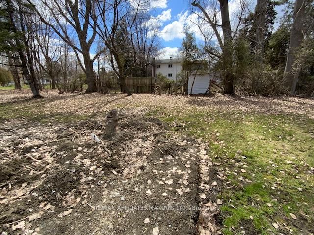 20918 South Service Road