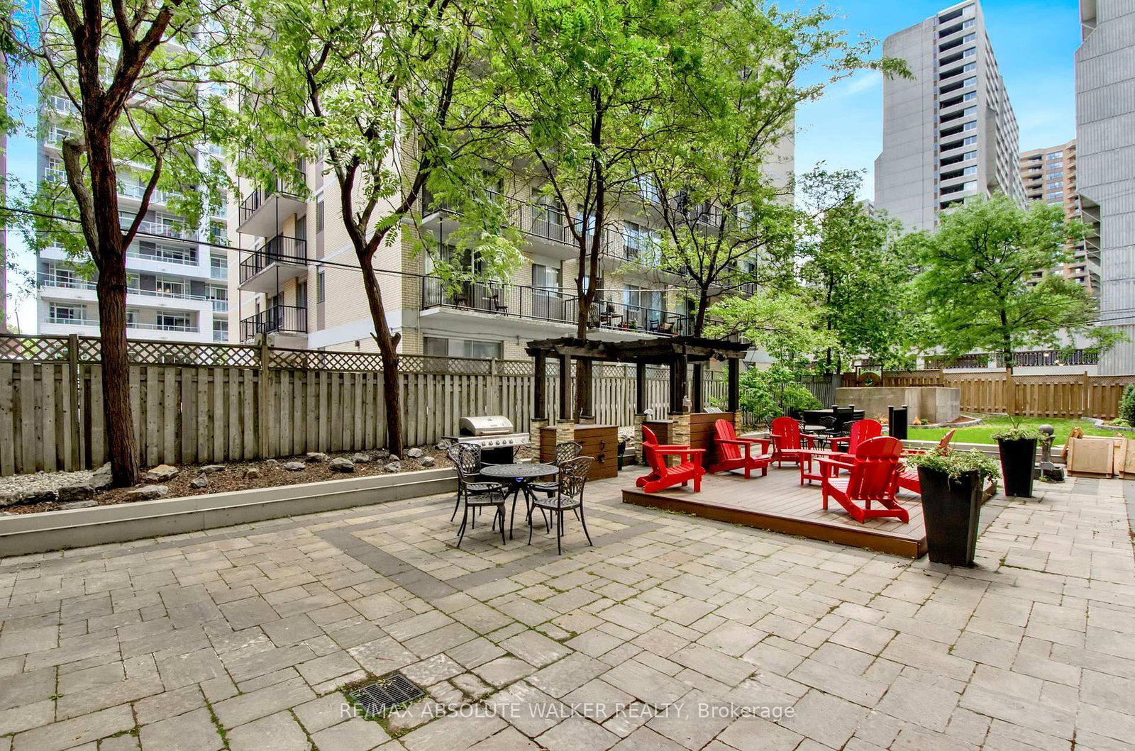 470 W Laurier Avenue • #201 • Ottawa, ON photo 25