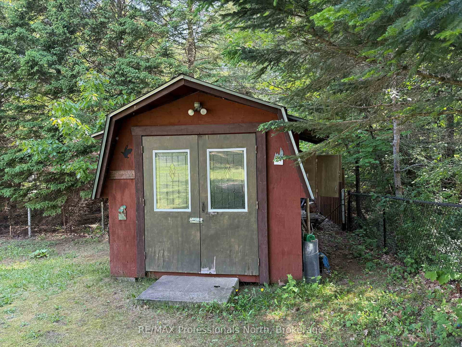 Listing Image 7