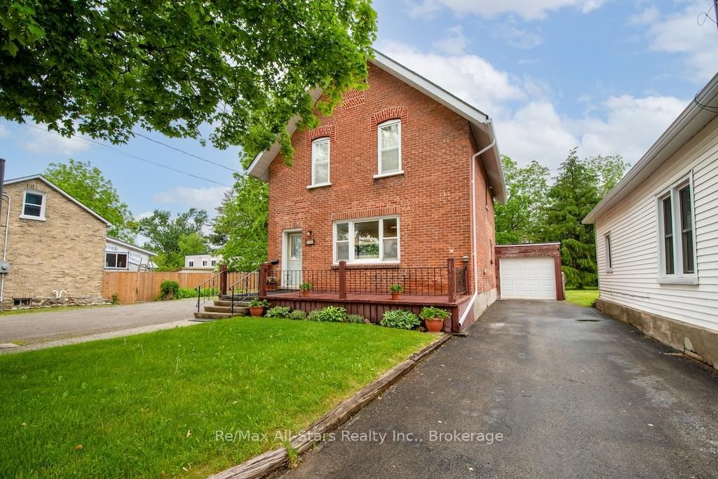 Listing photo 3