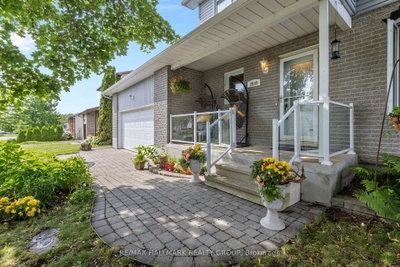 2659 Liliane Street — photo 3
