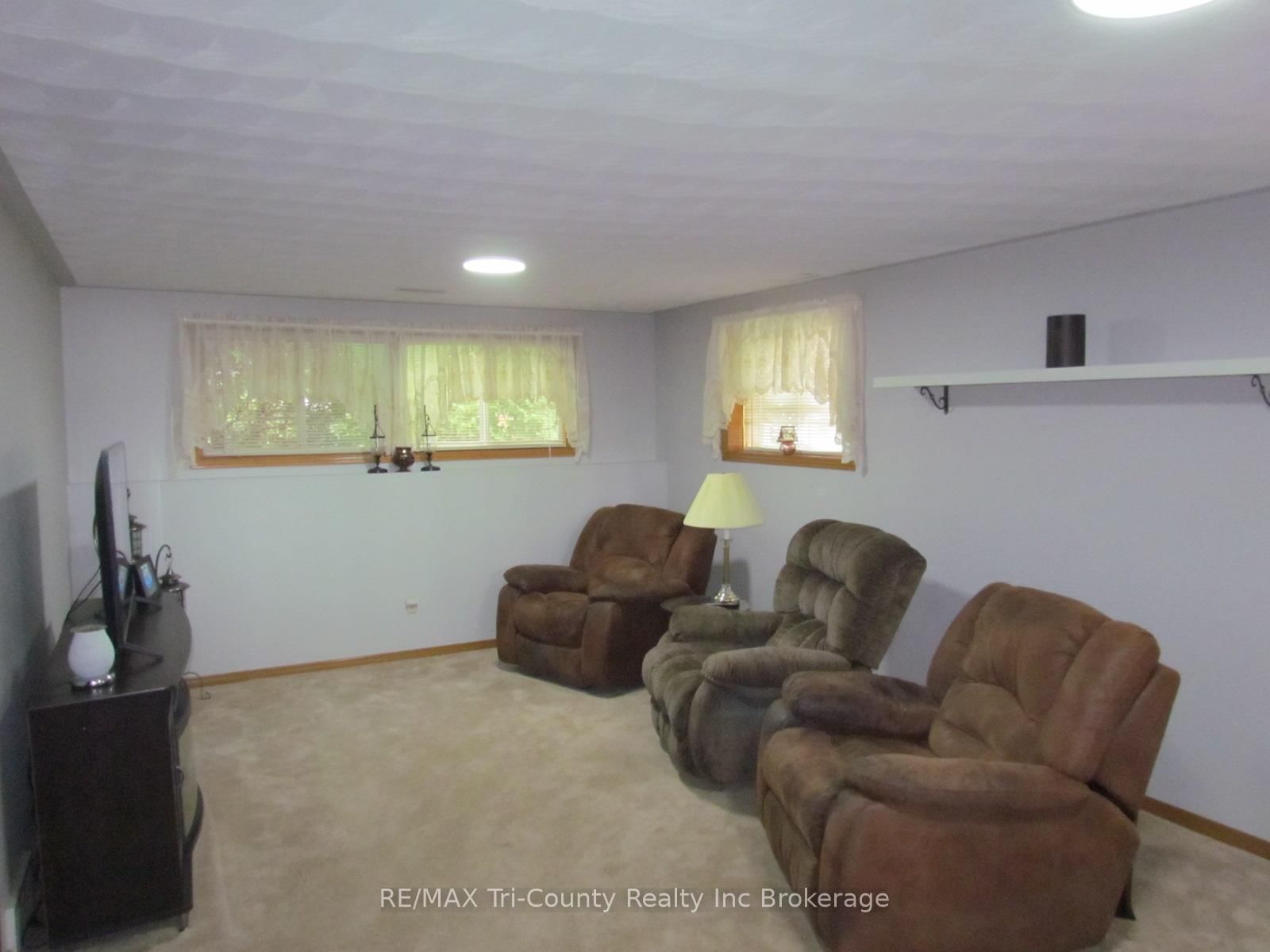 29 Beckett Boulevard • Tillsonburg, ON photo 11