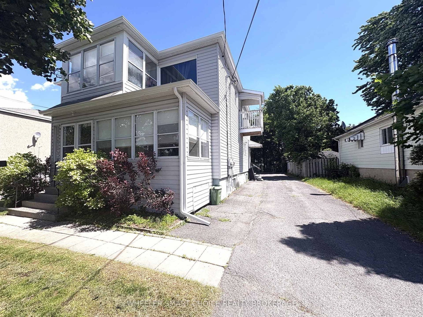202 Jarvis Street • Cornwall, ON photo 1