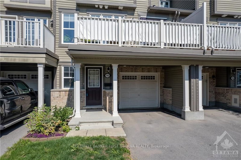 793 MAYFLY Crescent
