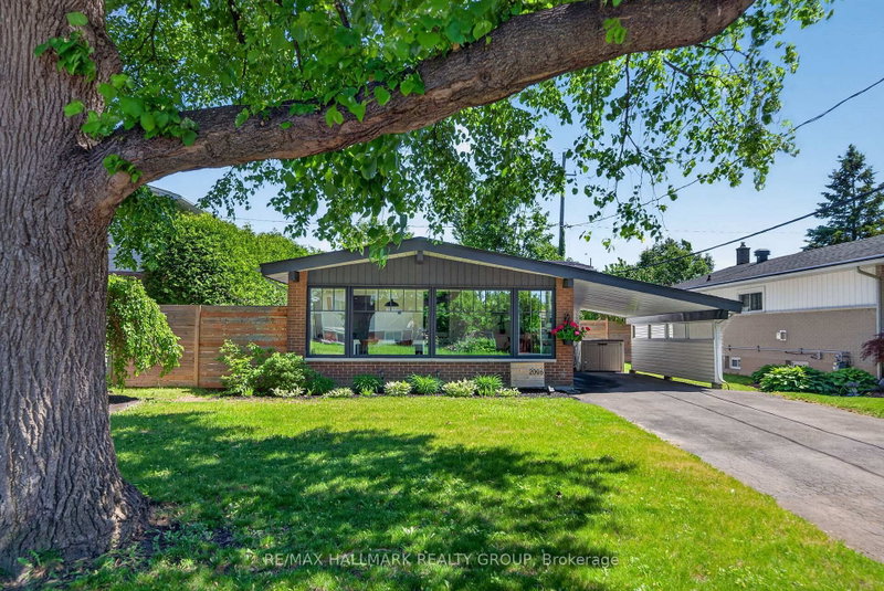 home for sale on 2006 MICHIGAN Avenue