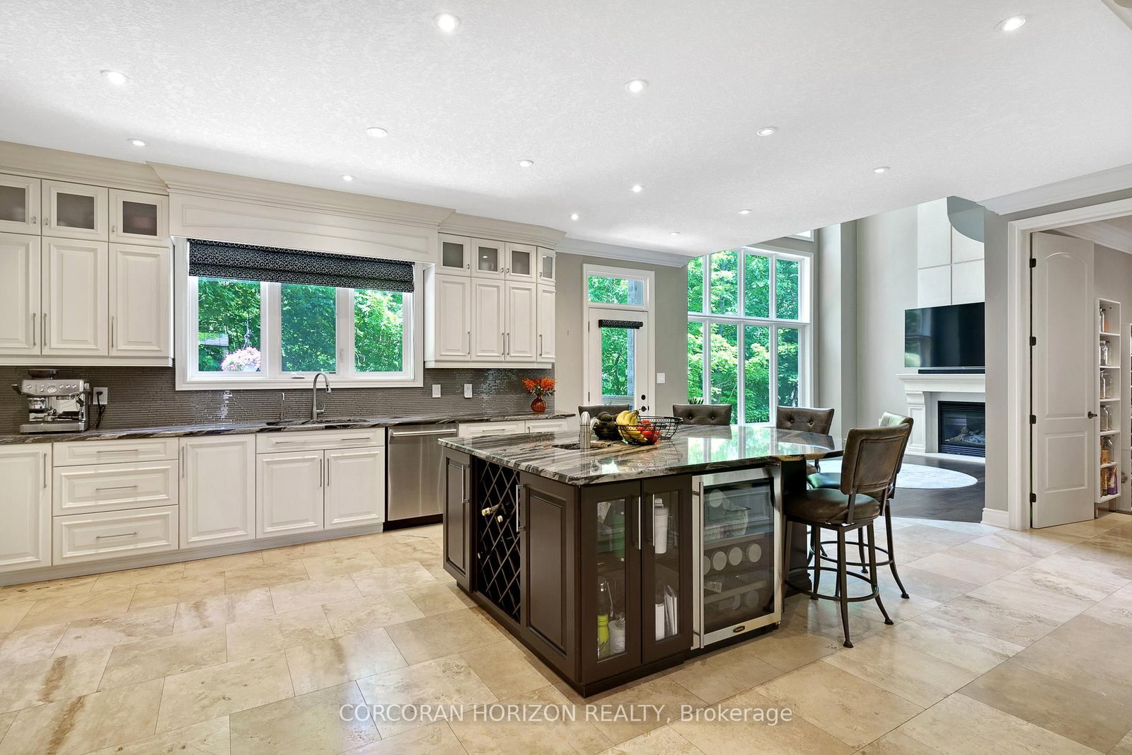 258 Edgewater Crescent • #8 • Kitchener, ON photo 14