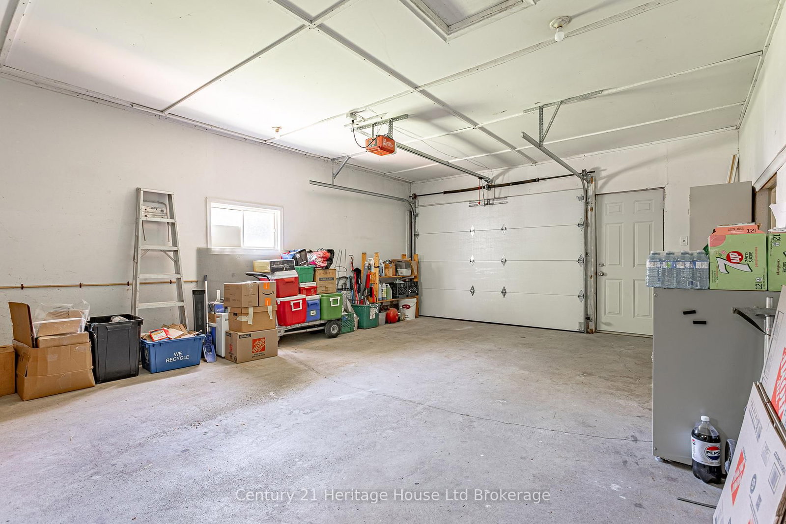 694 Queen Street • East Zorra-Tavistock, ON photo 29