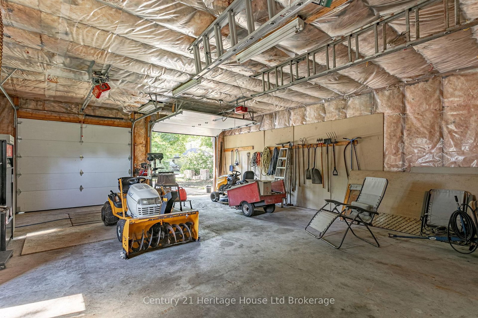694 Queen Street • East Zorra-Tavistock, ON photo 36