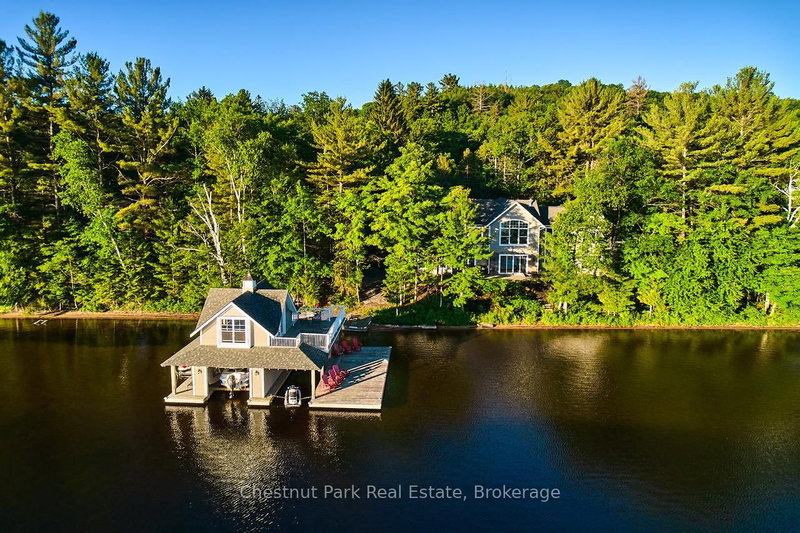 624 Muskoka Road 10