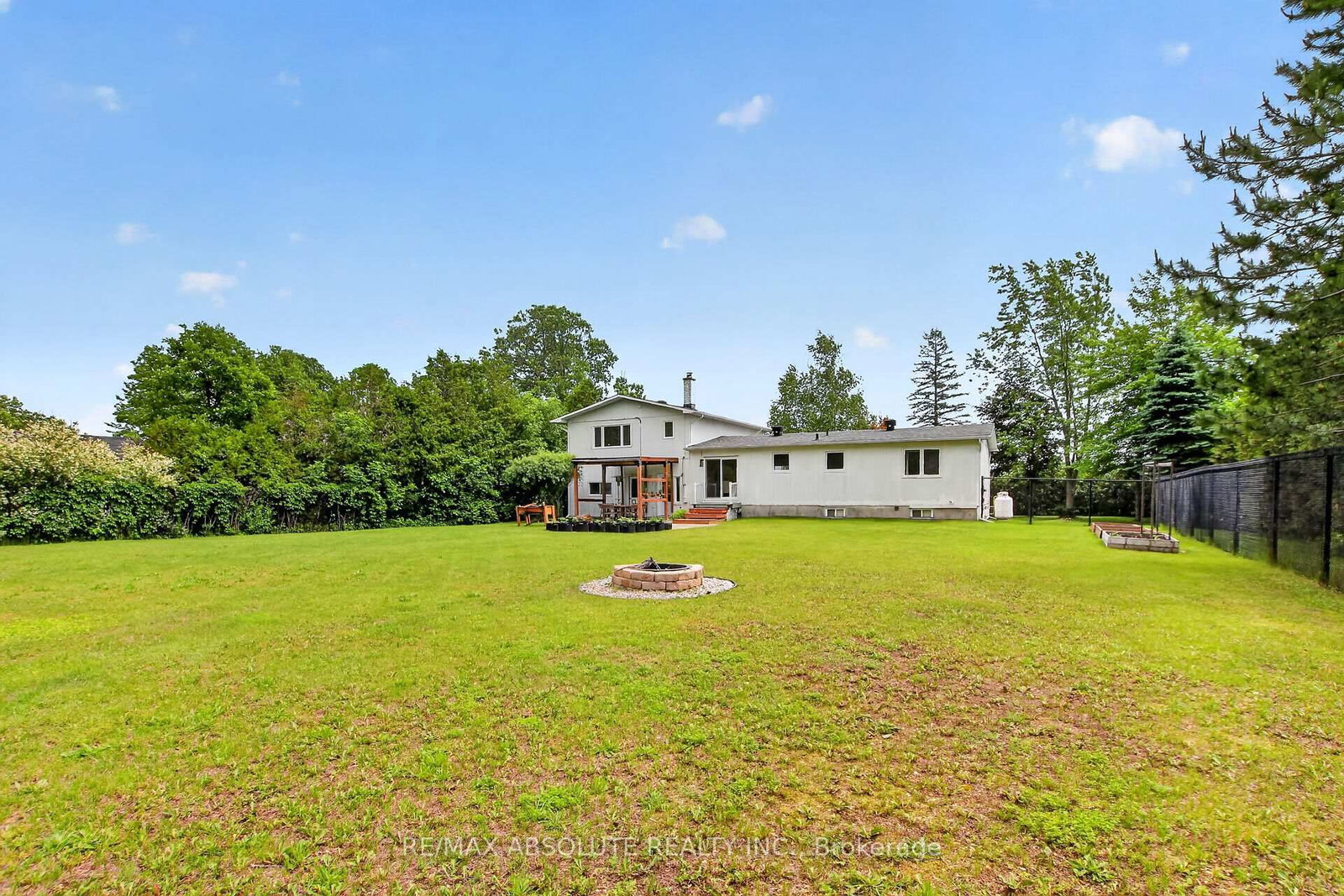 Listing Image 45