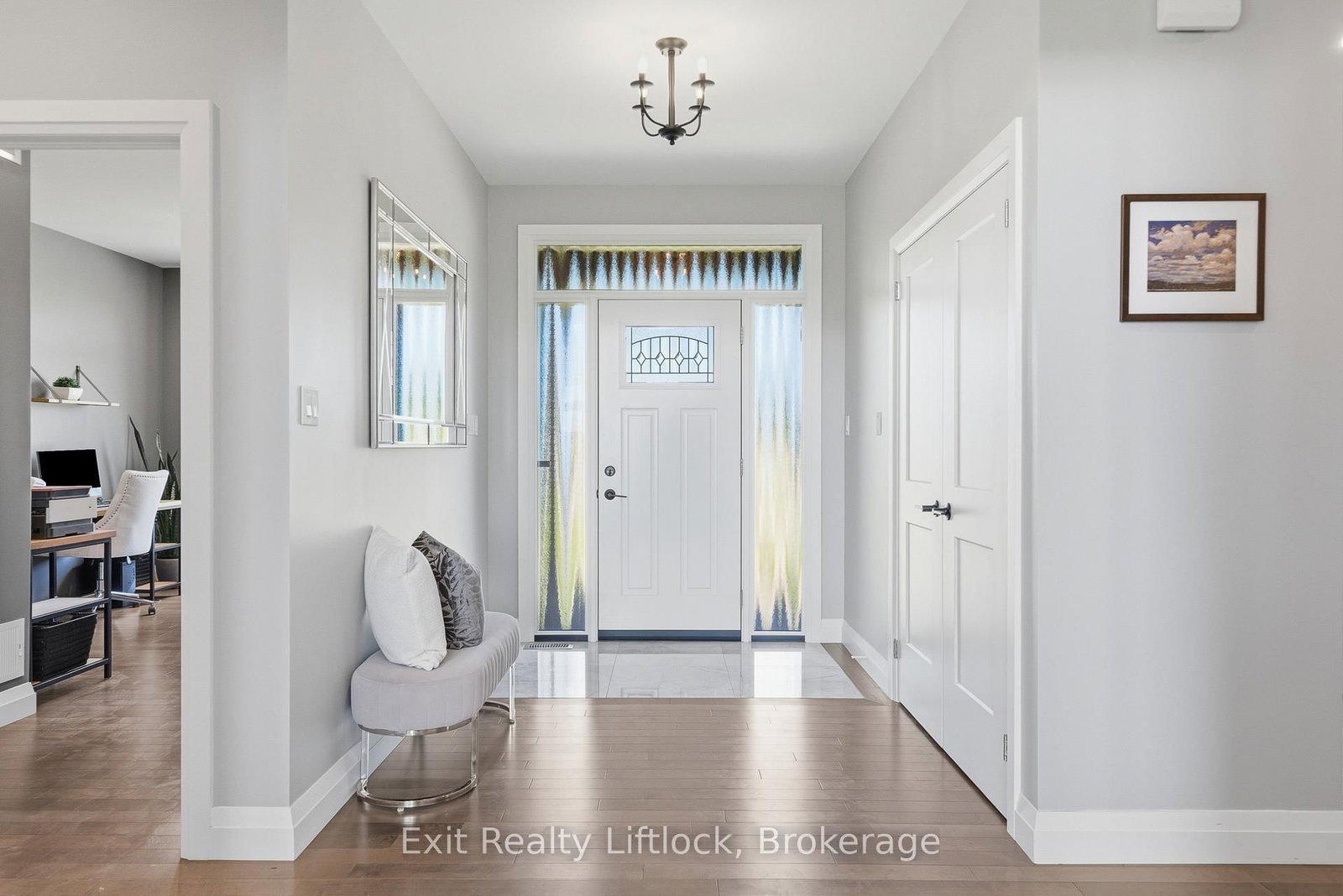 Listing Image 7