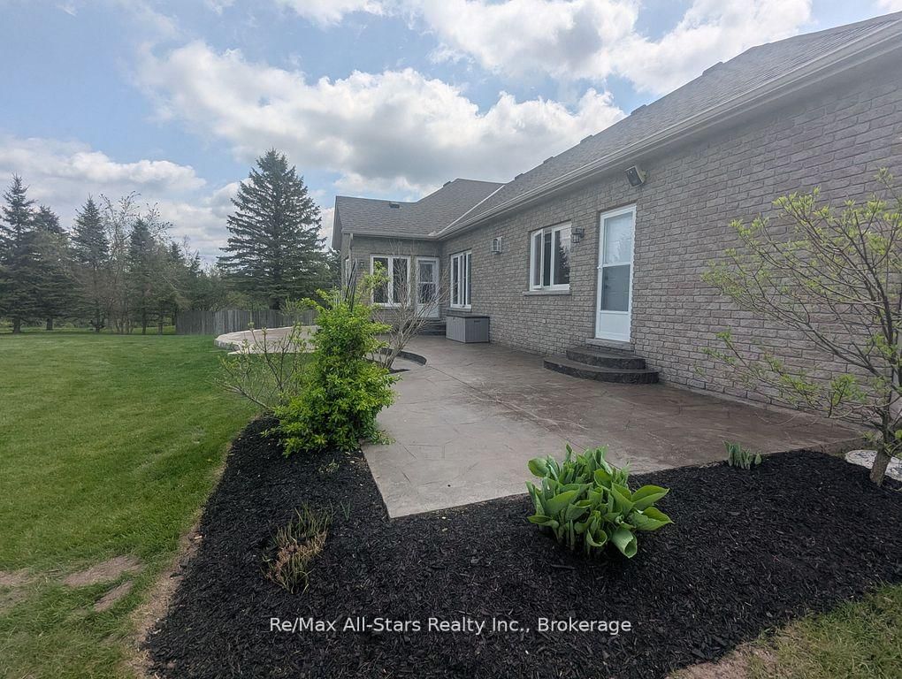 664 BLAND Line • Cavan Monaghan, ON photo 33