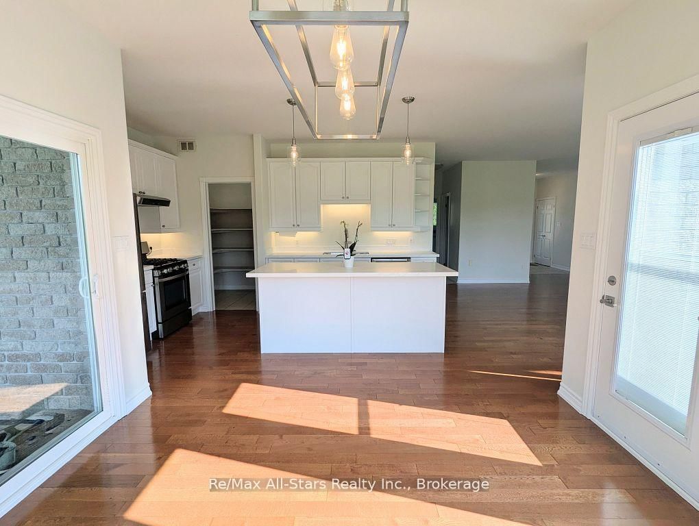 664 BLAND Line • Cavan Monaghan, ON photo 8