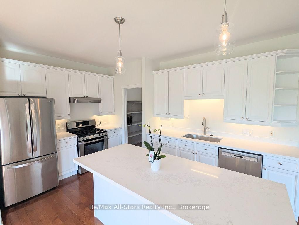 664 BLAND Line • Cavan Monaghan, ON photo 9