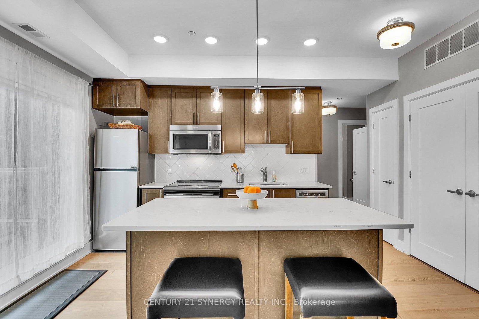 615 Longfields Drive • #201 • Ottawa, ON photo 18