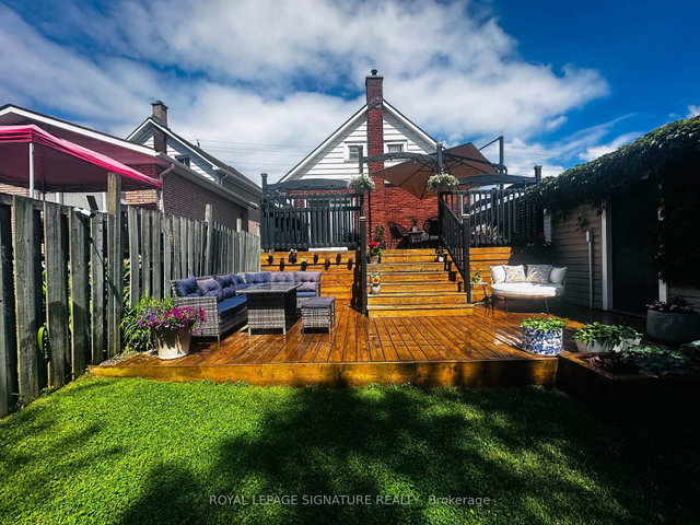 137 Lancaster Street W