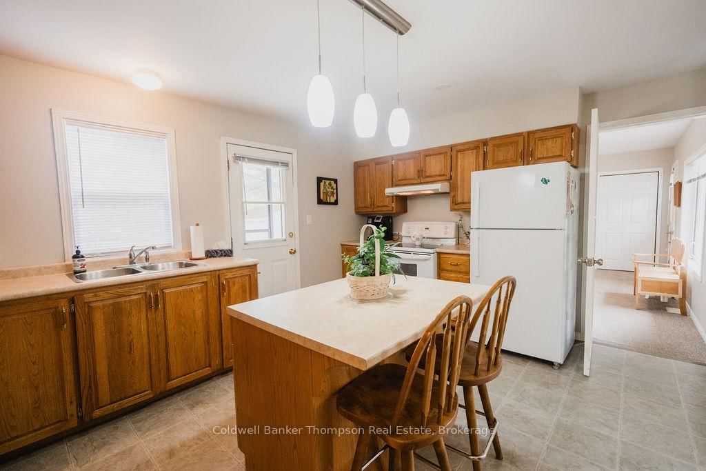 35 John Street • Sundridge, ON photo 16