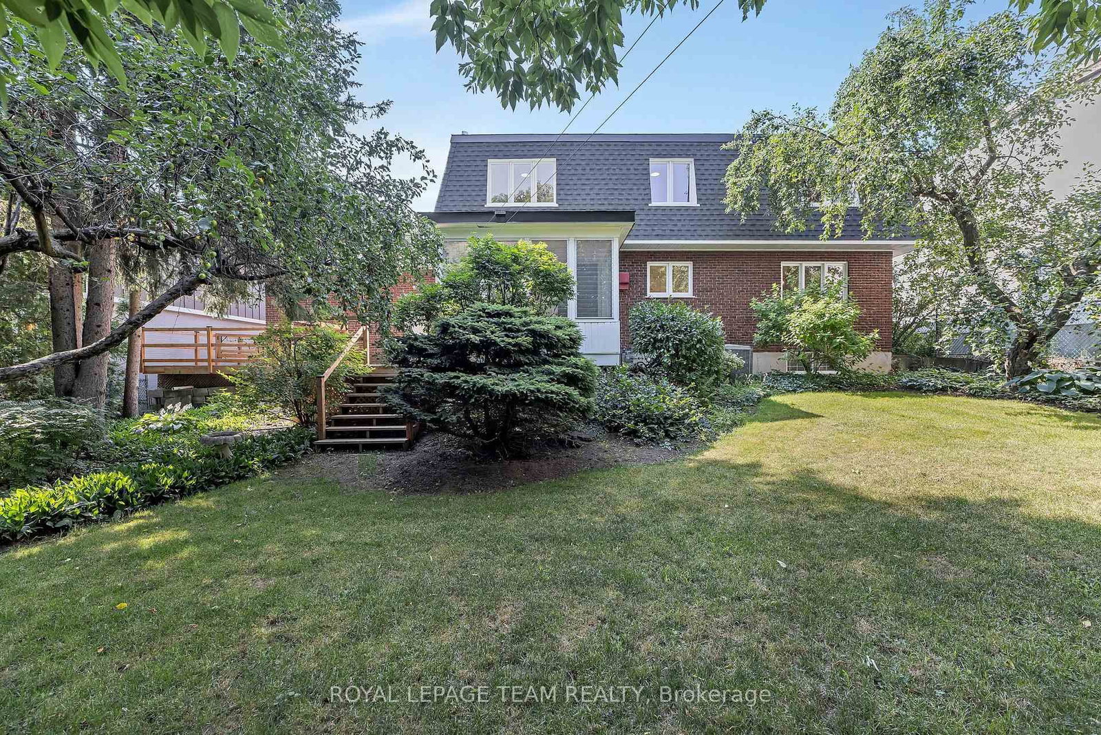 1825 Yale Avenue • Ottawa, ON photo 42
