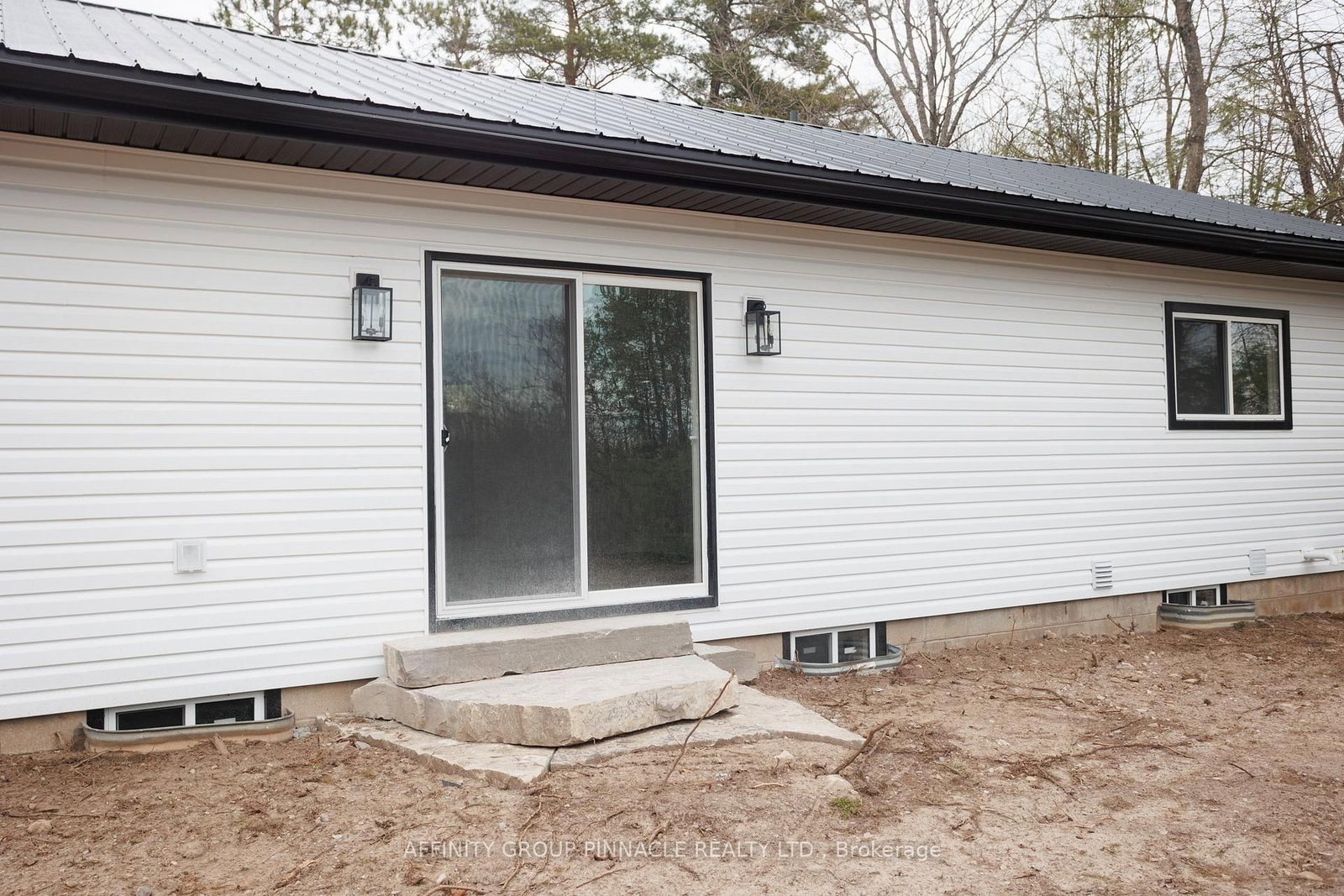 100 Reid Street • Kawartha Lakes, ON photo 38
